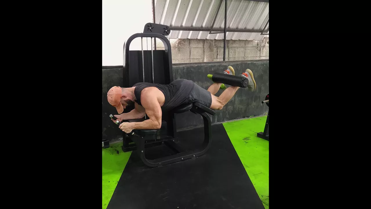 Lying Leg Curl: Muscles Worked, Form, and How to Do It | Sculpt AI